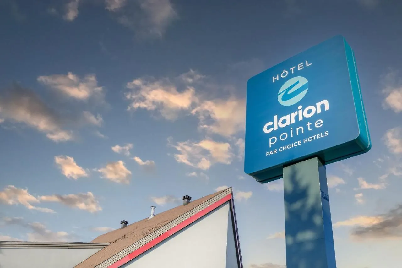 Clarion Pointe Quebec Airport Hotel 2*, Quebec City