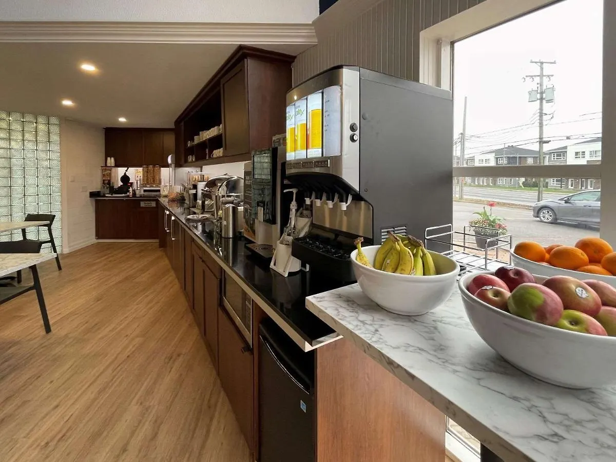 Clarion Pointe Quebec Airport Hotel  Quebeque